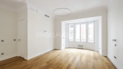 Piso en alquiler en Calle de Alfonso XII - Imagen 23