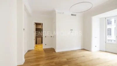 Piso en alquiler en Calle de Alfonso XII - Imagen 26