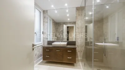 Piso en alquiler en Calle de Alfonso XII - Imagen 32