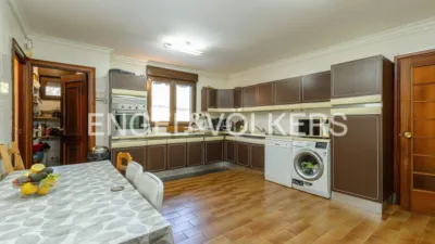 Villa in Villafranca del Castillo photo 14