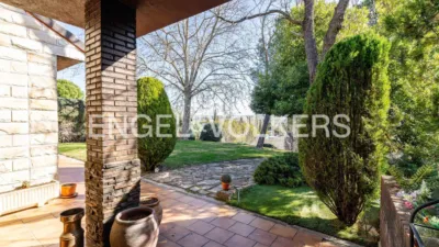 Villa in Villafranca del Castillo photo 48
