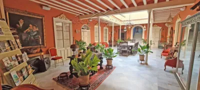 House in the Centre photo 3