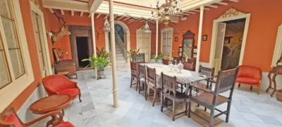 House in the Centre photo 5