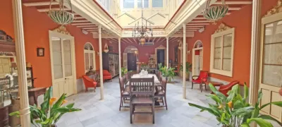 House in the Centre photo 6