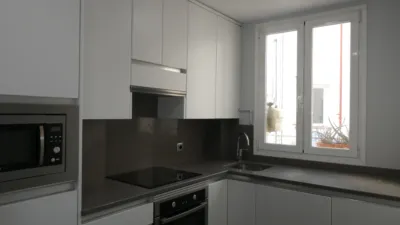 Piso en alquiler en Calle de Puenteareas - Imagen 13