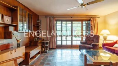 Villa in Villafranca del Castillo photo 10