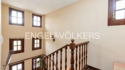 Villa in Villafranca del Castillo photo 21