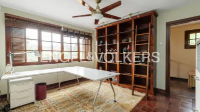 Villa in Villafranca del Castillo photo 22