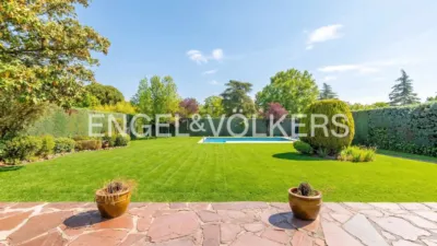 Villa in Villafranca del Castillo photo 36