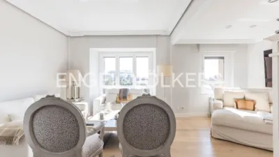 Apartment on Avenida de Pío XII photo 4