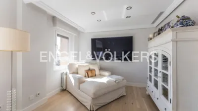 Apartment on Avenida de Pío XII photo 7