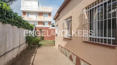 House in Can Bou photo 24
