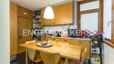 Flat on Clara del Rey Street photo 14