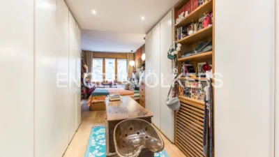 Flat on Clara del Rey Street photo 23