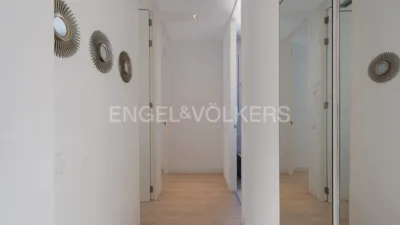 Apartment in Plaza de Cánovas del Castillo photo 16