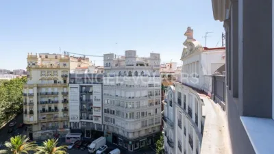 Apartment in Plaza de Cánovas del Castillo photo 6
