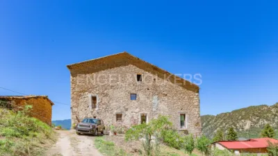 Rustic property in La Nou de Berguedà photo 2