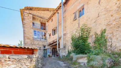 Rustic property in La Nou de Berguedà photo 47