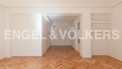 Piso en alquiler en Calle Orense, cerca de Calle de Julián Besteiro - Imagen 3