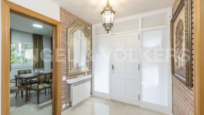 House in Centre photo 2