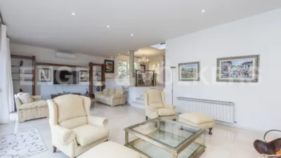 House in Centre photo 4