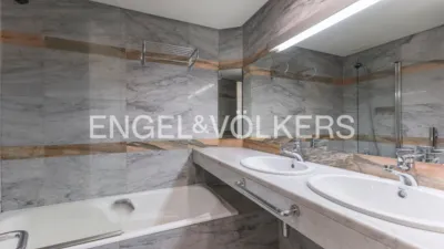 Apartamento en alquiler en Almagro - Imagen 13