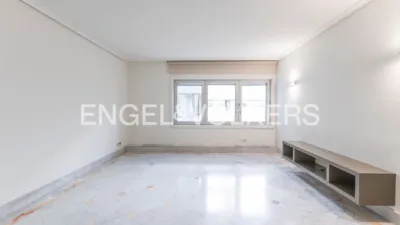 Apartamento en alquiler en Almagro - Imagen 7