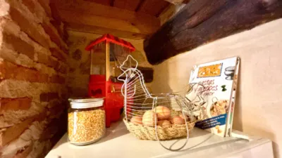 Casa rústica en alquiler en Travesía de la Caz, Torreiglesias de 3.000 €<span>/mes</span>