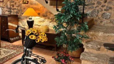 Casa rústica en alquiler en Travesía de la Caz, Torreiglesias de 3.000 €<span>/mes</span>