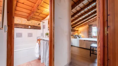 Casa rústica en alquiler en Travesía de la Caz, Torreiglesias de 3.000 €<span>/mes</span>