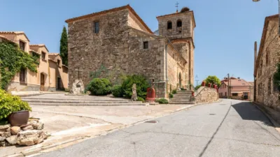 Casa rústica en alquiler en Travesía de la Caz, Torreiglesias de 3.000 €<span>/mes</span>