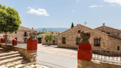 Casa rústica en alquiler en Travesía de la Caz, Torreiglesias de 3.000 €<span>/mes</span>