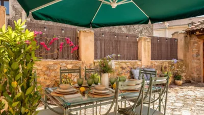 Casa rústica en alquiler en Travesía de la Caz, Torreiglesias de 3.000 €<span>/mes</span>