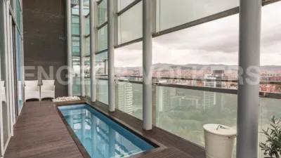 Penthouse on Passeig del Taulat photo 37