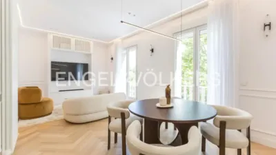 Apartment on Francisco Silvela Street photo 11