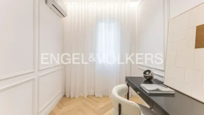 Apartment on Francisco Silvela Street photo 15