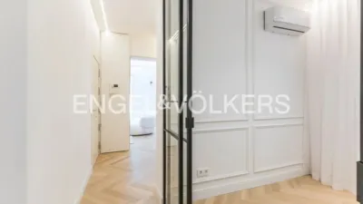 Apartment on Francisco Silvela Street photo 16