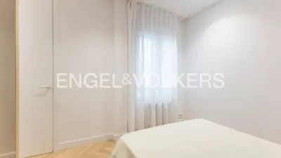 Apartment on Francisco Silvela Street photo 24
