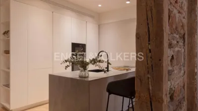 Piso en alquiler en Calle del Pez - Imagen 4