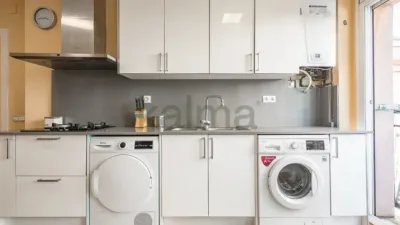 Flat on Carrer del Ferrocarril photo 12