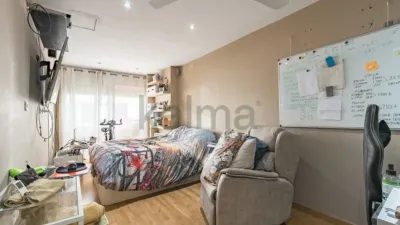 Flat on Carrer del Ferrocarril photo 16