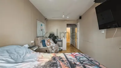Flat on Carrer del Ferrocarril photo 19