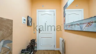 Flat on Carrer del Ferrocarril photo 2