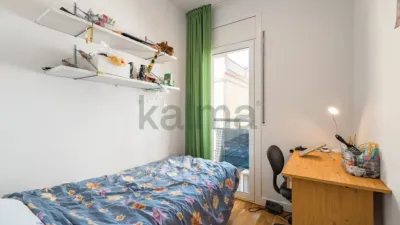 Flat on Carrer del Ferrocarril photo 32