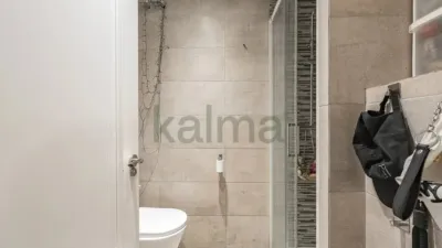 Flat on Carrer del Ferrocarril photo 34