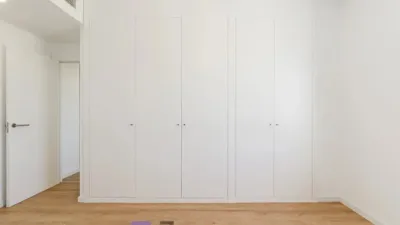 Piso en alquiler en Calle C. Carlos Benítez Saurel, Entrenúcleos (Dos Hermanas) de 950 €<span>/mes</span>