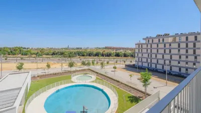 Piso en alquiler en Calle C. Carlos Benítez Saurel, Entrenúcleos (Dos Hermanas) de 950 €<span>/mes</span>