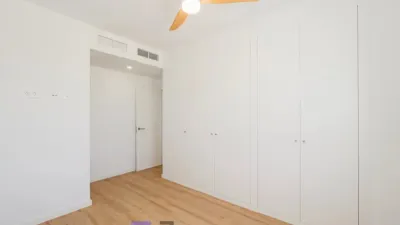 Piso en alquiler en Calle C. Carlos Benítez Saurel, Entrenúcleos (Dos Hermanas) de 950 €<span>/mes</span>