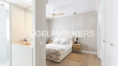 Penthouse on Calle del General Oráa photo 11