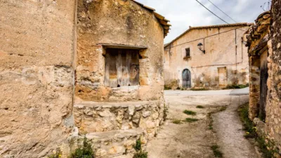 Terraced house in Castellet i la Gornal photo 19